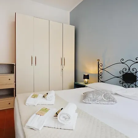 San Pietro Comfy By Rentbeat Апартаменты