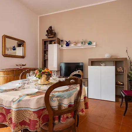 San Pietro Comfy By Rentbeat Апартаменты *