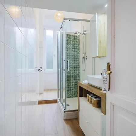 San Pietro Comfy By Rentbeat Апартаменты *